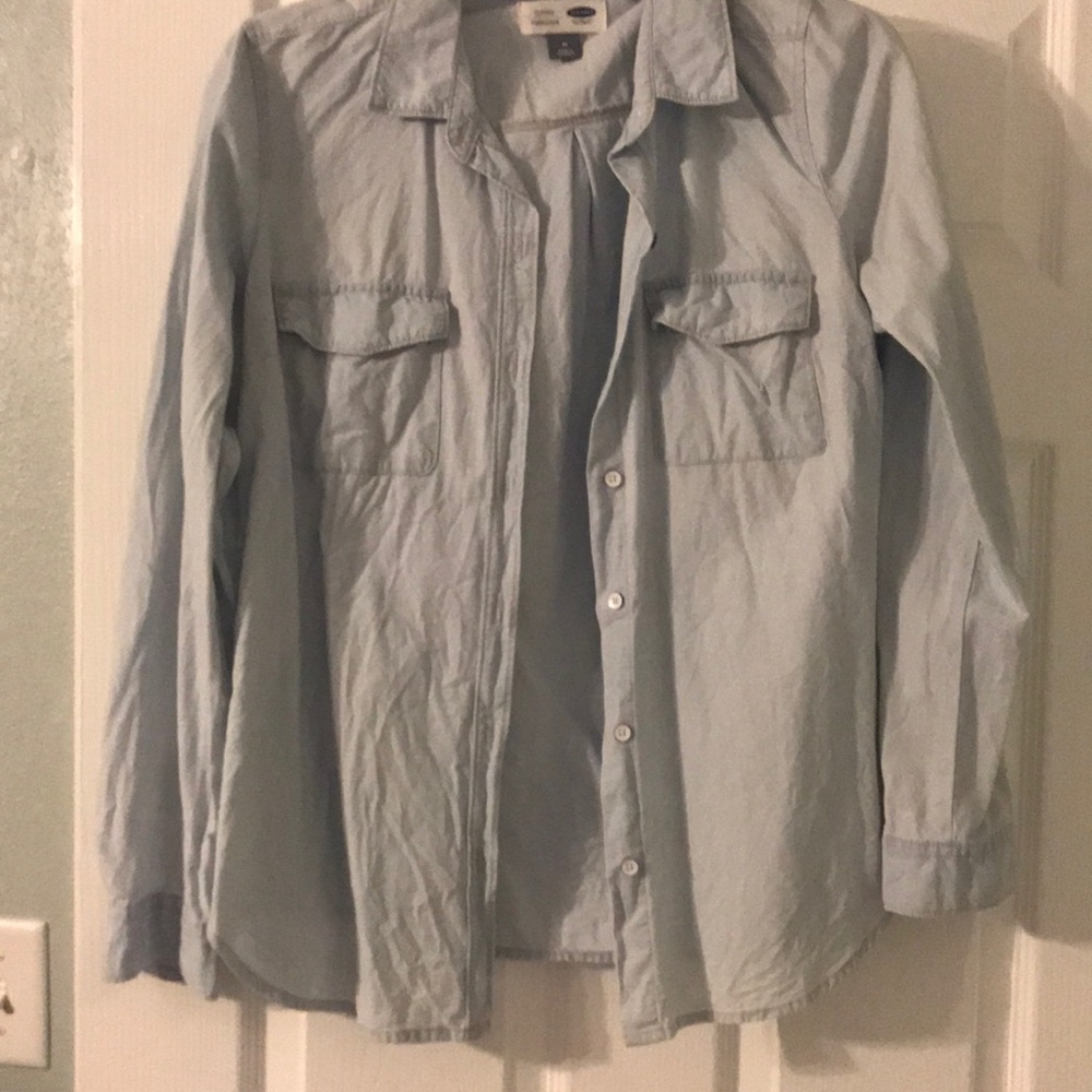 Old navy medium chambray shirt size medium